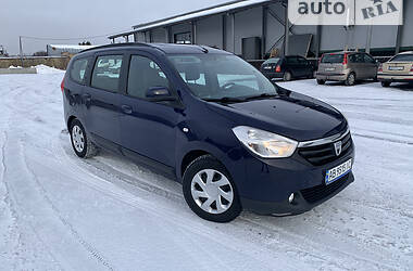 Dacia Lodgy  2013