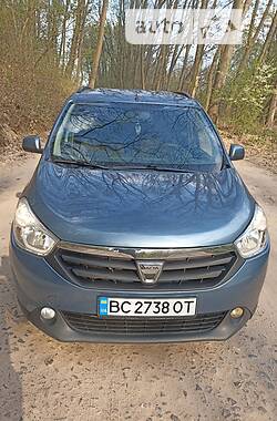 Dacia Lodgy  2013