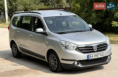 Dacia Lodgy 2012