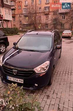 Dacia Lodgy  2015