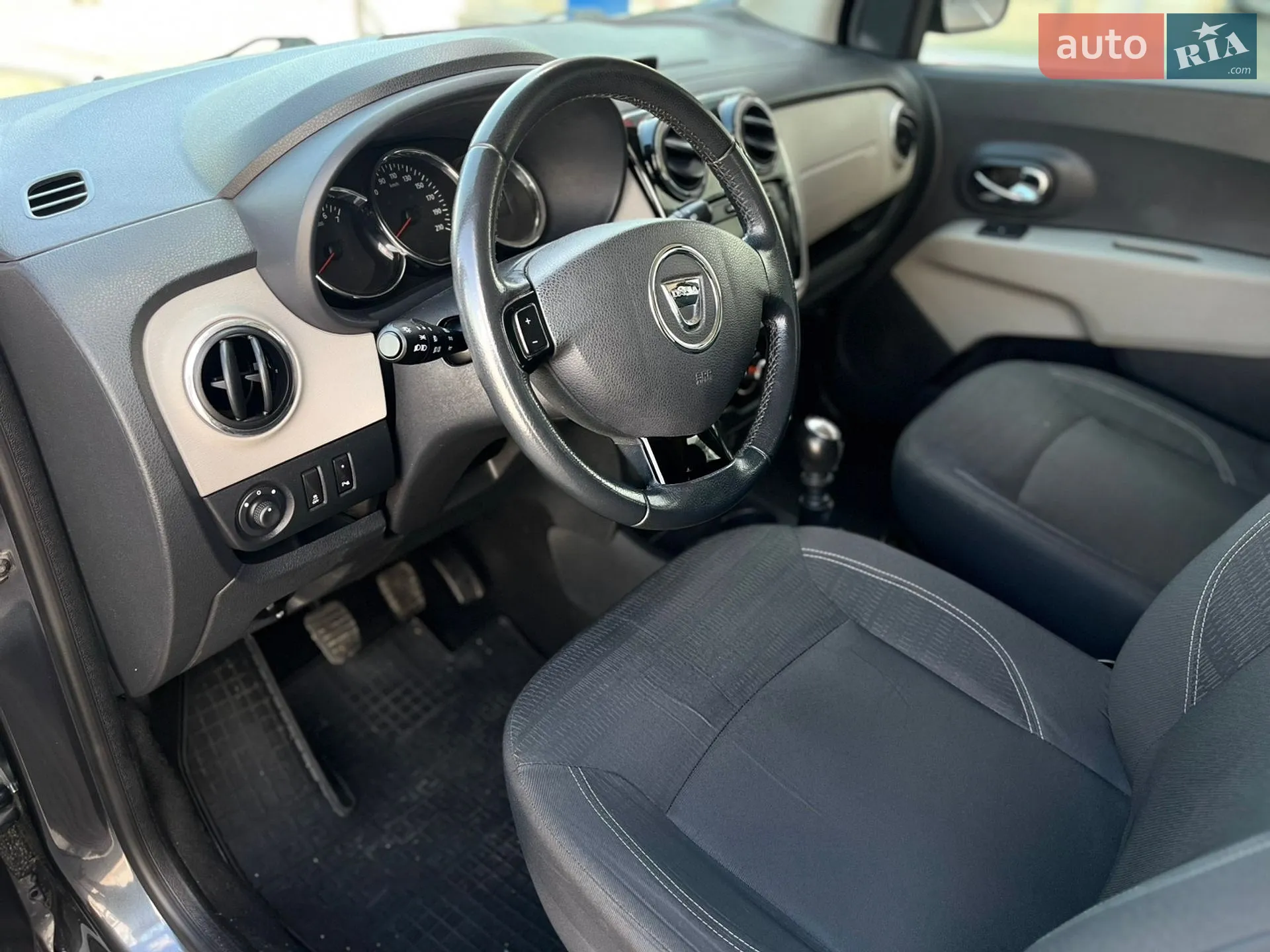Dacia Lodgy 2012 VIN UU1JSDAC646979731 фото оголошення 13 з 25