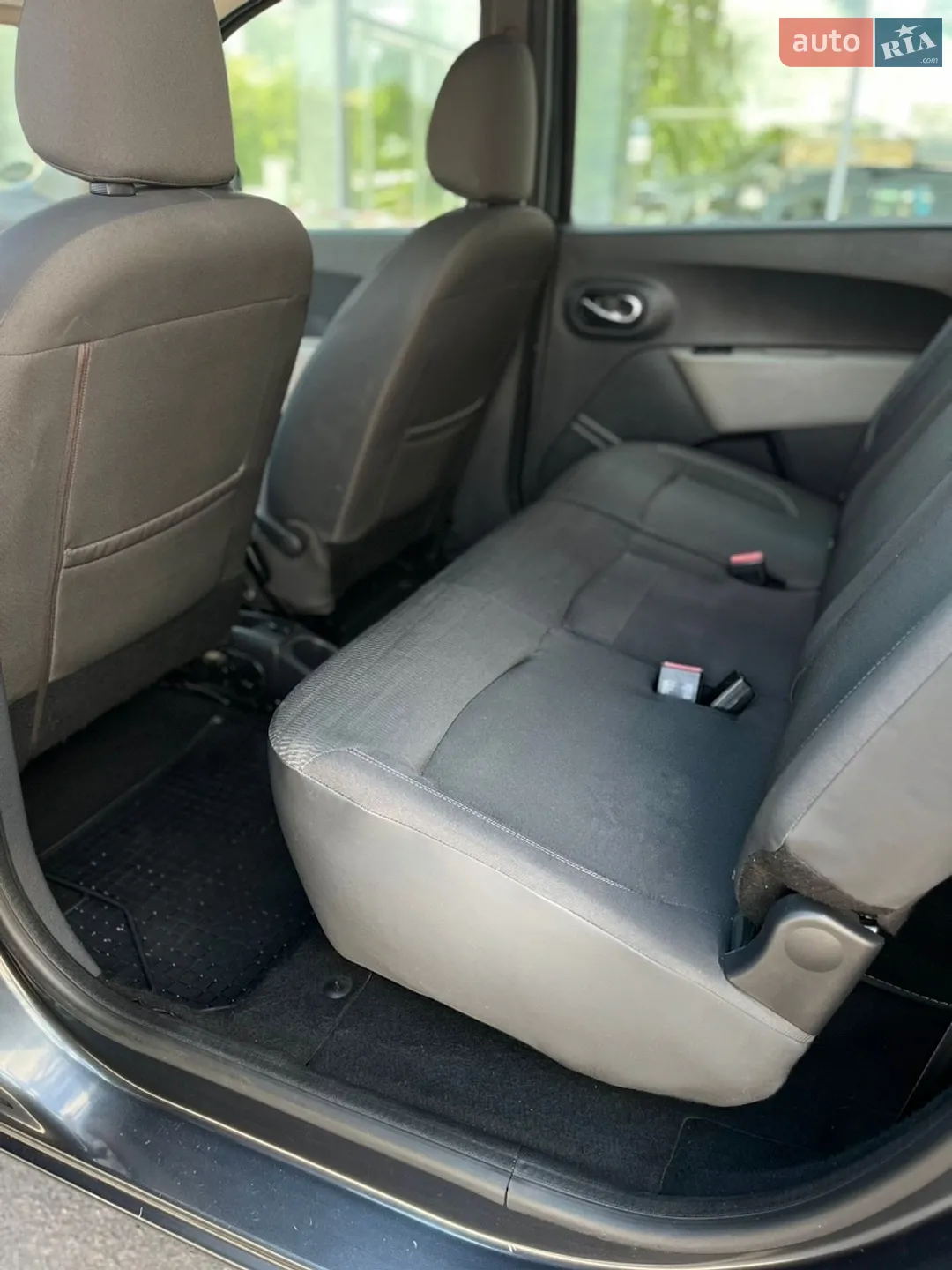 Dacia Lodgy 2012 VIN UU1JSDAC646979731 фото оголошення 15 з 25