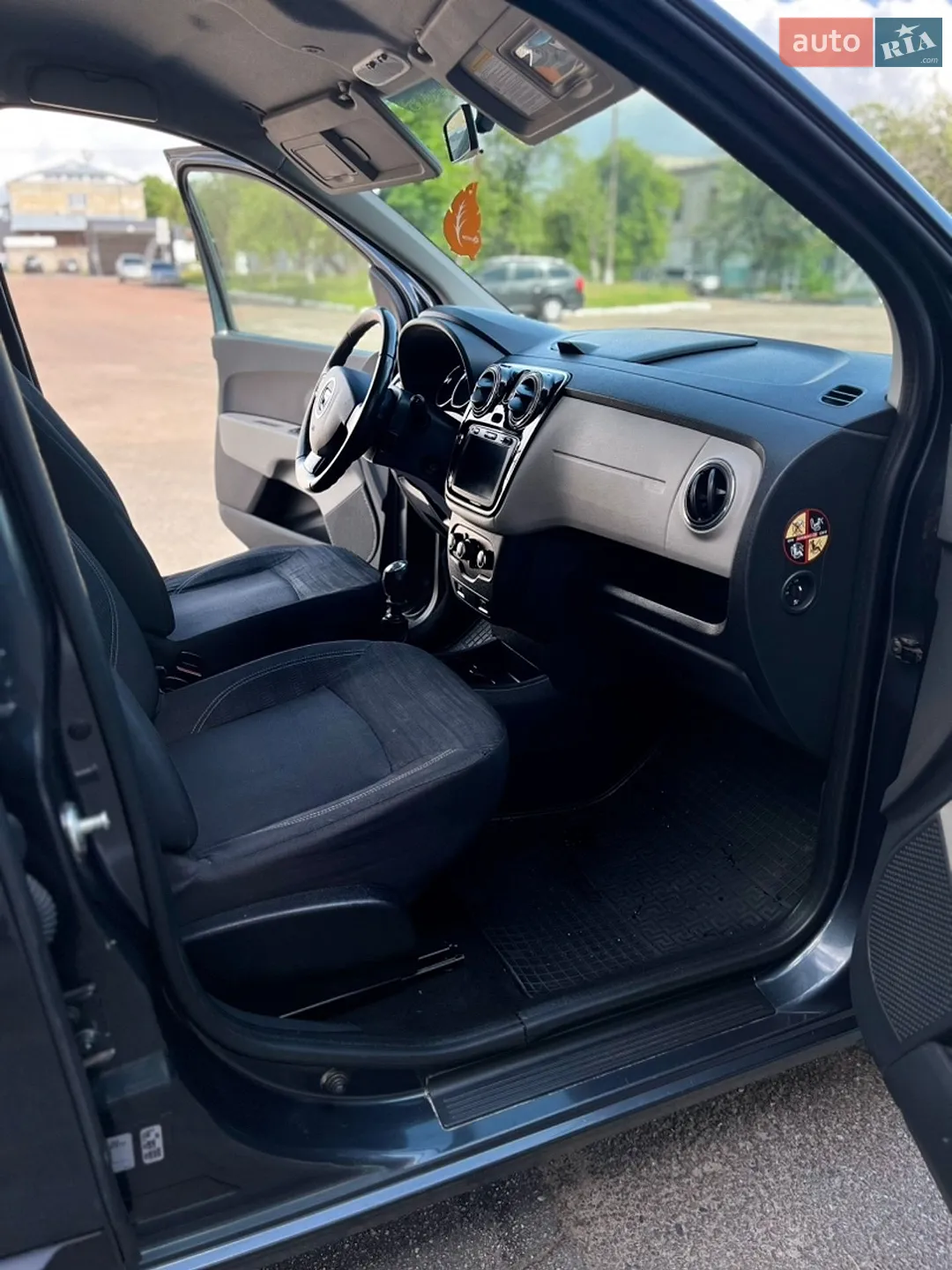 Dacia Lodgy 2012 VIN UU1JSDAC646979731 фото оголошення 17 з 25