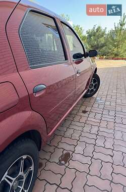 Dacia Logan  2007