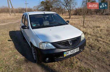 Dacia Logan  2005