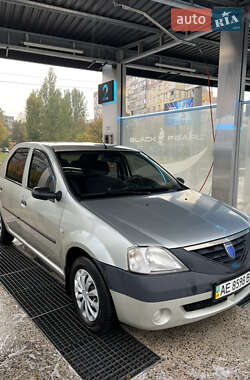 Dacia Logan  2006
