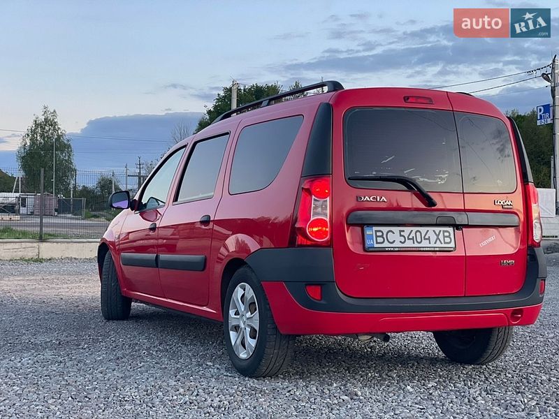 Седан Dacia Logan 2003 в Львове