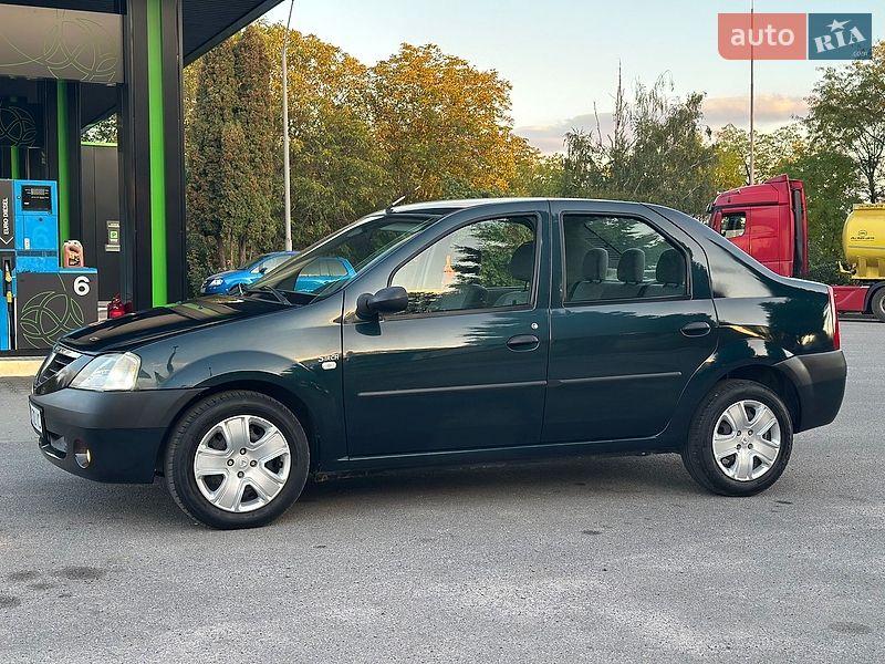 Седан Dacia Logan 2005 в Хмельницькому