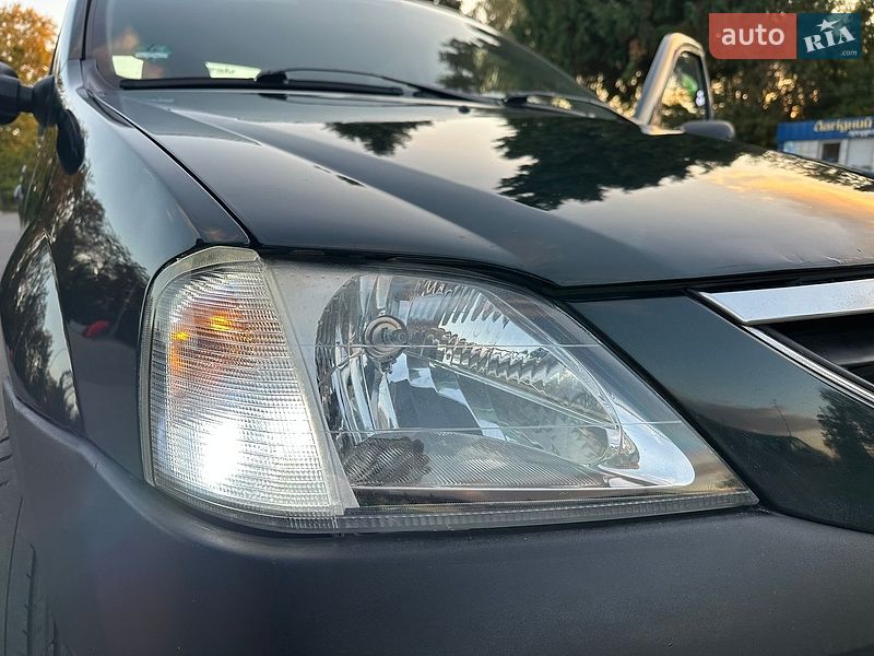 Седан Dacia Logan 2005 в Хмельницькому