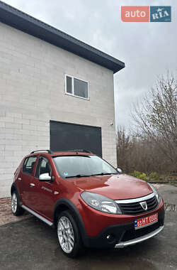 Dacia Sandero StepWay 2011