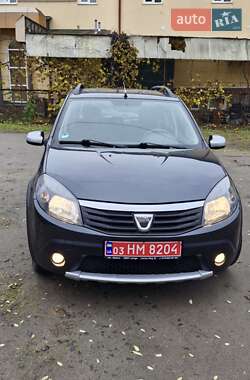 Dacia Sandero StepWay 2012