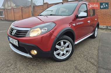 Dacia Sandero StepWay  2012