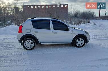 Dacia Sandero StepWay 2012
