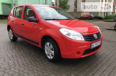 Dacia Sandero  2009