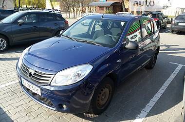 Dacia Sandero  2009