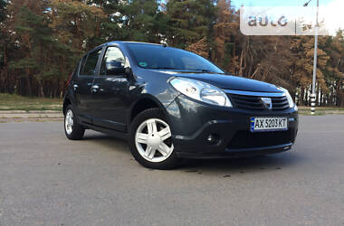 Dacia Sandero LAUREATE 2008