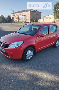 Dacia Sandero  2009