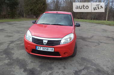 Dacia Sandero  2009