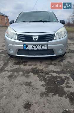 Dacia Sandero 2009