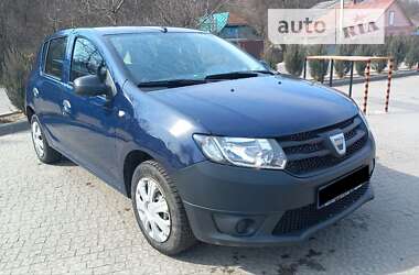 Dacia Sandero  2013