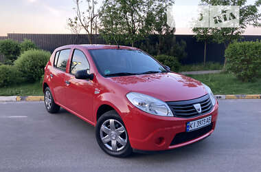 Dacia Sandero  2009