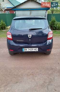 Dacia Sandero  2013
