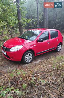 Dacia Sandero  2012