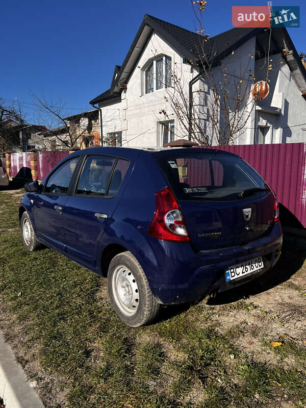 Dacia Sandero