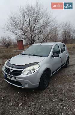 Dacia Sandero  2010