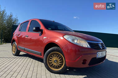 Dacia Sandero  2012