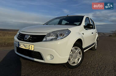Dacia Sandero  2011