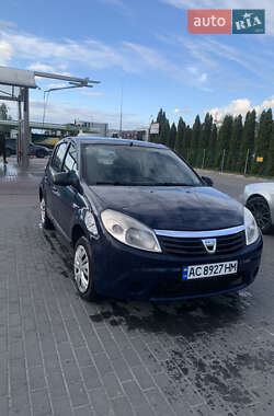 Dacia Sandero  2011