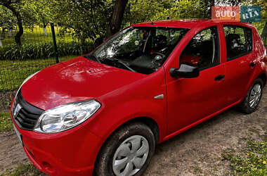 Dacia Sandero  2009