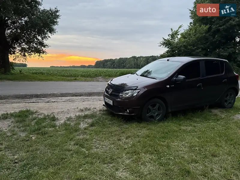 Dacia Sandero 2016
