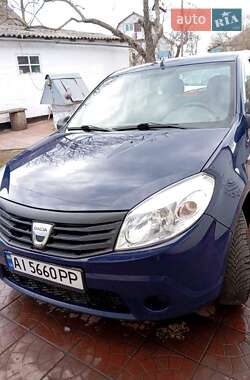 Dacia Sandero  2009