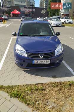 Dacia Sandero  2009