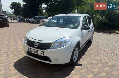 Dacia Sandero  2011