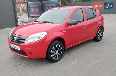 Dacia Sandero  2009