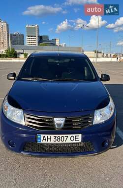 Dacia Sandero 2009