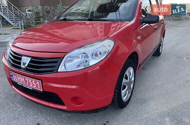 Dacia Sandero  2010