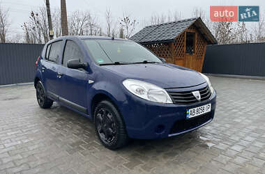 Dacia Sandero 2009