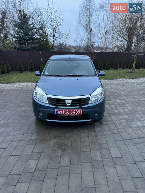Dacia Sandero