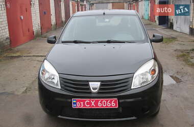 Dacia Sandero  2011