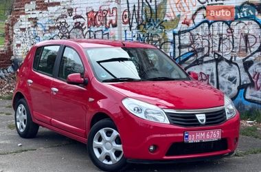 Dacia Sandero  2009