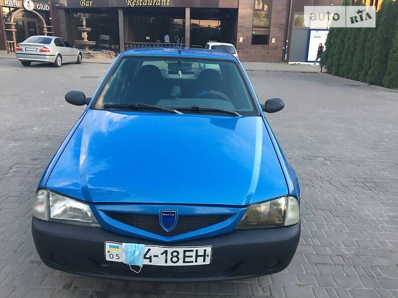 Седан Dacia Solenza