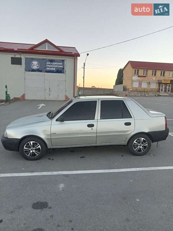 Dacia Solenza