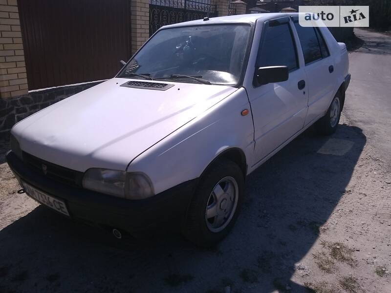 Легковые Dacia SuperNova