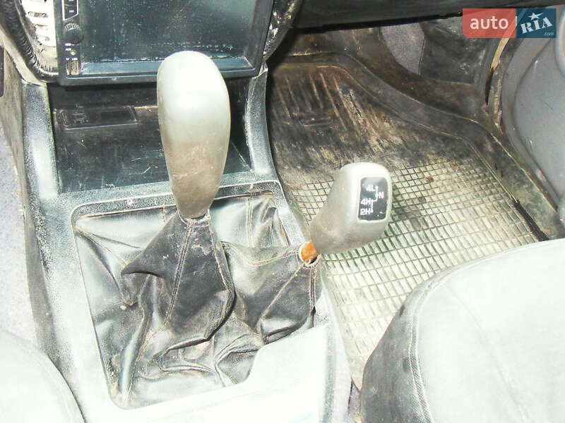 Позашляховик / Кросовер Dadi Shuttle 2008 в Виноградові