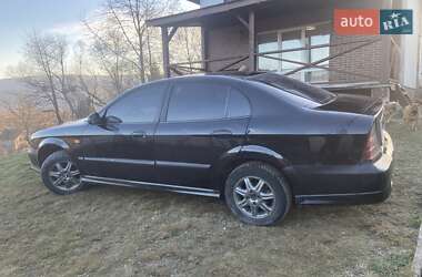 Седан Daewoo Evanda 2003 в Ужгороде