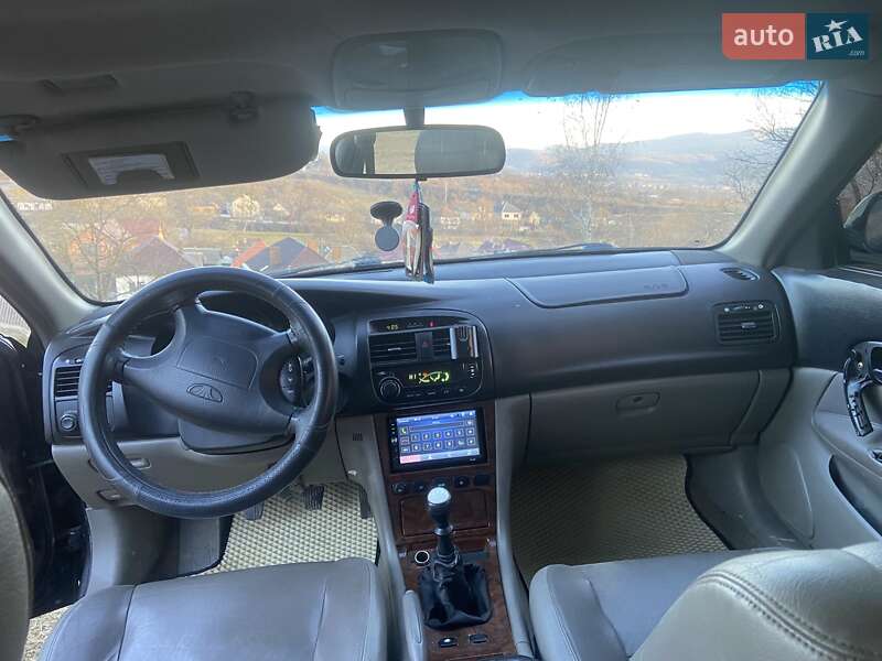 Седан Daewoo Evanda 2003 в Ужгороде